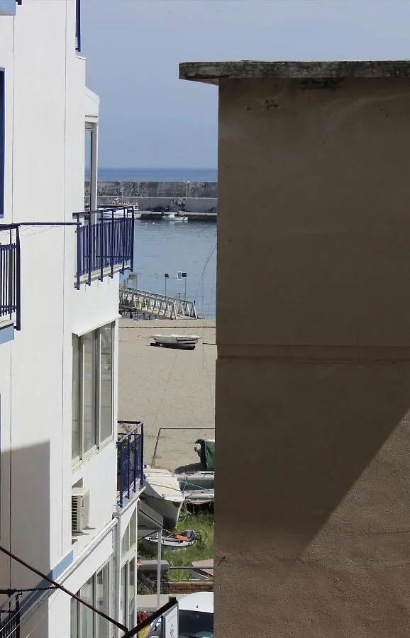 Four Rooms Naxos Giardini-Naxos Nocleg ze śniadaniem