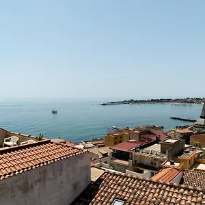 Couette-café Nick & Santo's Homes, Giardini-Naxos