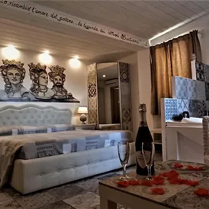 Bed & Breakfast Triskeles, Giardini Naxos