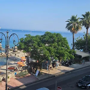 Couette-café Lucia & Giovanni, Giardini-Naxos