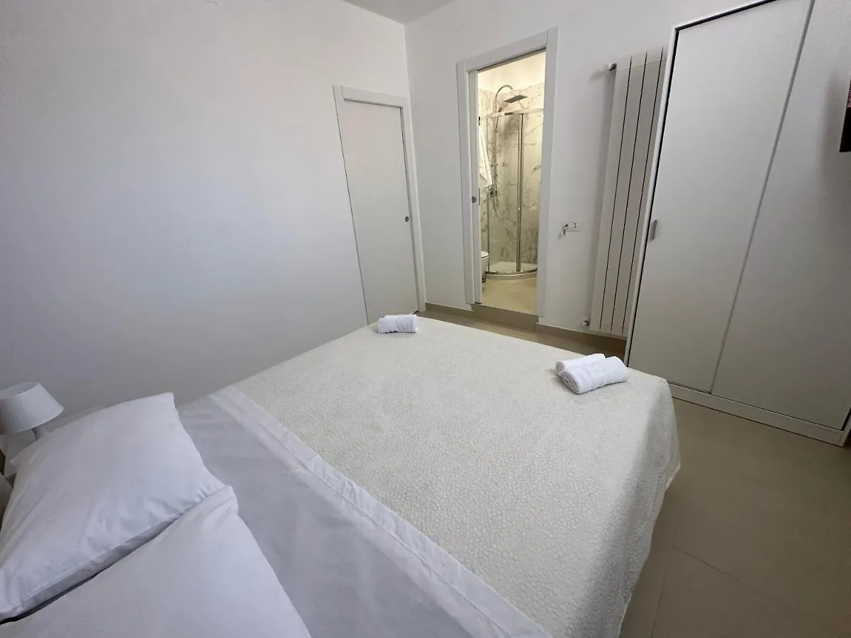 Four Rooms Naxos Giardini Naxos